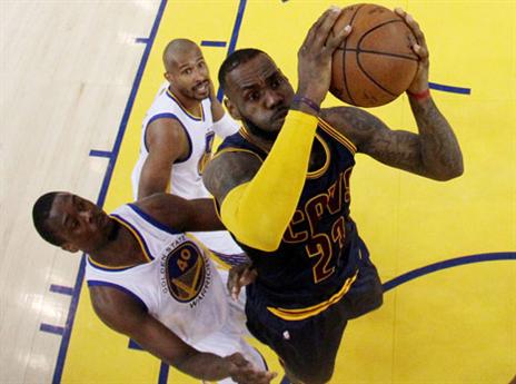 ג'יימס. יהיה MVP של הגמר בלי לנצח? (getty)