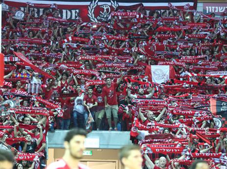 הארנה באווירה מדהימה (צילום: אלן שיבר)