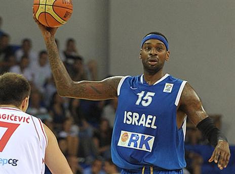 מרגיש חיבור. פישר במדי הנבחרת