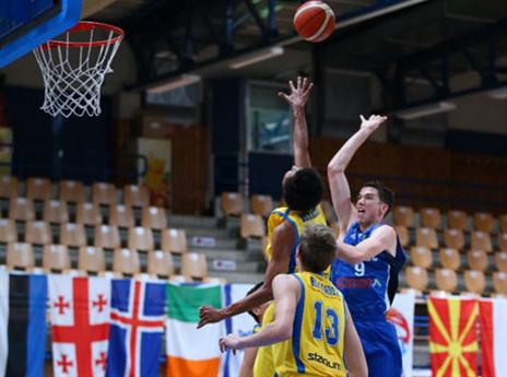 עלו גבוה, כמעט עד הפסגה (אתר פיב"א)