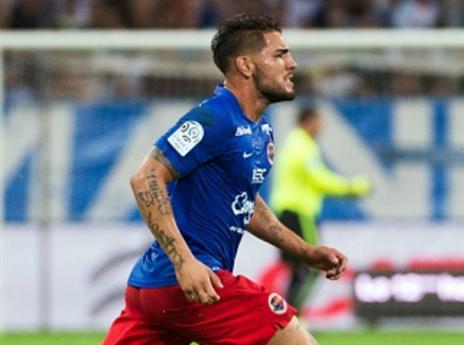 אנדי דלור חוגג את השער היחיד במשחק (getty)