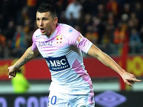 דוהאמל במדי אביאן (gettyimages)