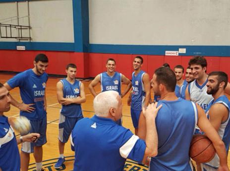 הנבחרת מתרגשת