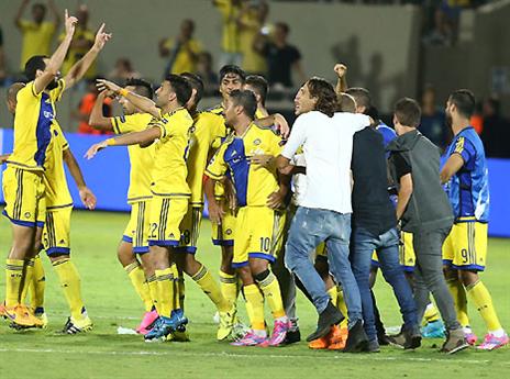 אושר עילאי עבור הצהובים (אלן שיבר)