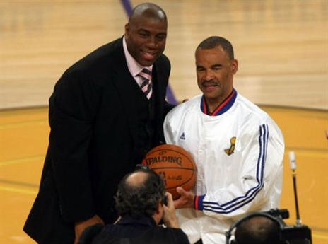 עם מג'יק ג'ונסון