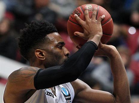 לנגפורד חוזר לת"א (gettyimages)