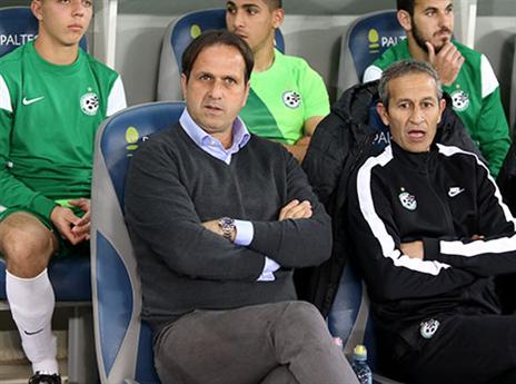 רוני לוי. לוחץ לצרף את בראון (יוסי שקל)