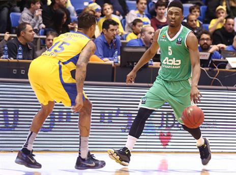 לנגפורד סחף את הרוסים לניצחון בקרב על ראשות הבית (צילום: אלן שיבר)