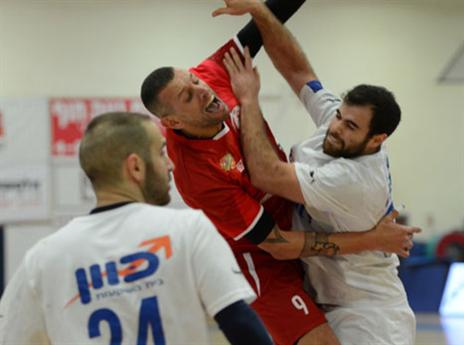 מימון אתמול. שינוי מפתיע (גבי אלאלוף, הפועל ראשל"צ)