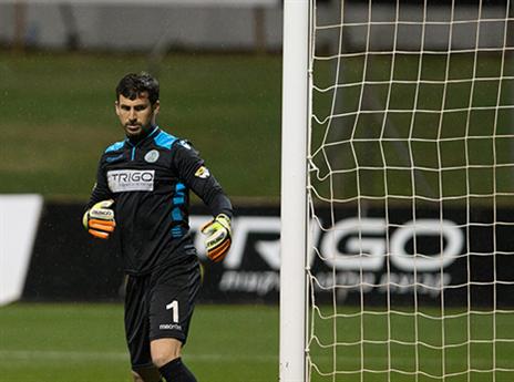 נכנס, ומיד ספג. רהב (עודד קרני)