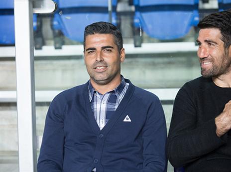 האופציה מומשה. סילבס (אלן שיבר)