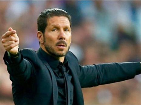 מרוצה מהחלוץ הבלגי שלו (getty)