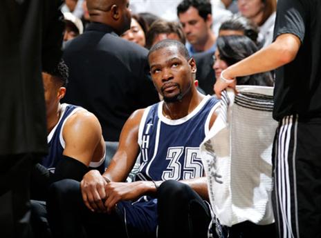 הפנים של דוראנט אומרות הכל (GETTY)