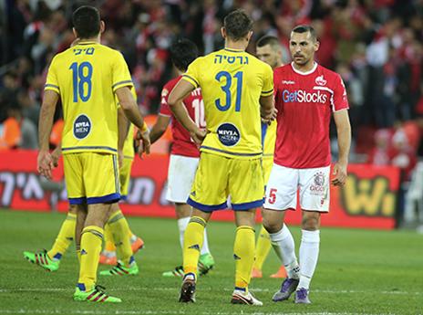 התואר מונח על הכף (אלן שיבר)