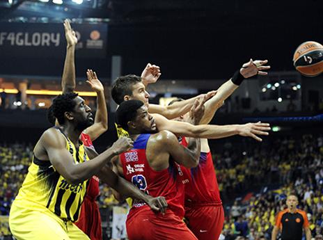 שוב הרוסים הסתבכו (GETTYIMAGES)