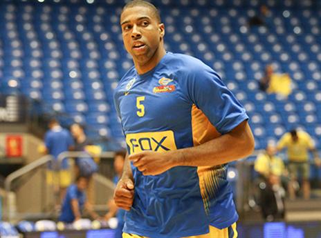 הנדריקס מקווה להוביל את הצהובים ל-4 האחרונות (דני מרון)