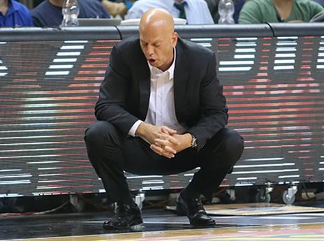 מאוכזב. הדר (יוסי שקל)