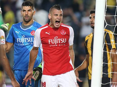 ילבש ירוק? אבו עביד (אלן שיבר)