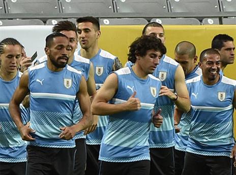 יצטרכו להסתדר ללא סוארס. שחקני אורוגוואי (Getty)