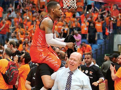 אחת ענקית (צילום: אלן שיבר)