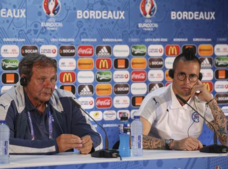 מנהלים יחד את הנבחרת. קוז'אק והאמשיק (GETTY)