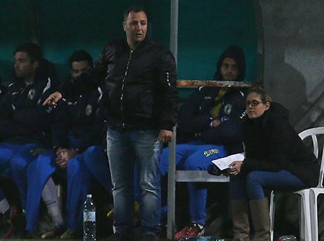 מאמנו של ז'אן ביבנה, זוזוט (צילום: עודד קרני)