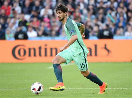 גומש. החתמה נוצצת (getty)