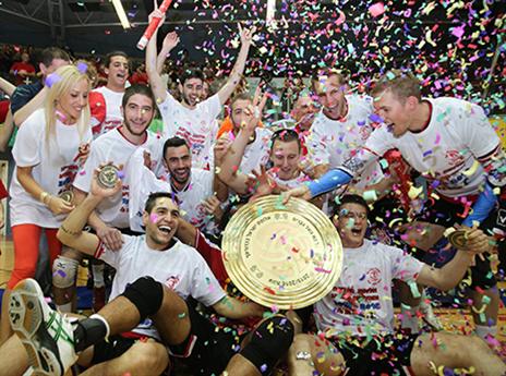 הדאבליסטית מטה אשר. תצליח לשמור על התארים? (סוכנות ג'יני)