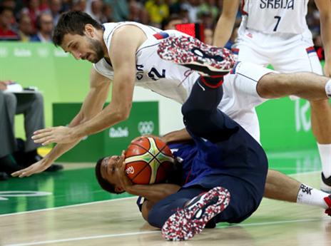 סרביה על הפנים (getty)