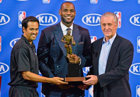 האדיר את שאקיל על חשבונו של לברון (getty)