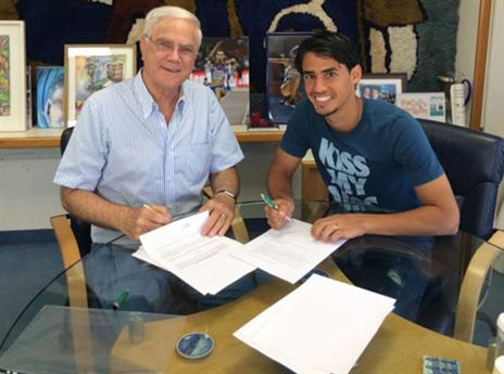 שחר הגיע לפגישה עם חוזה ועט, אבל נדחה (האתר הרשמי, מכבי חיפה)