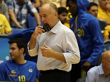 אדלשטיין יכול לשחרר חיוך (אלן שיבר)