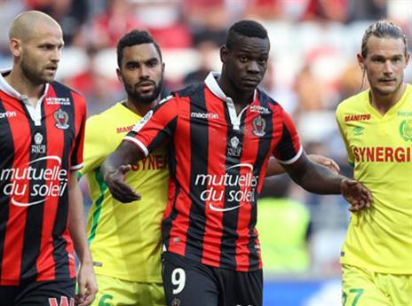 עושה חיים בניס (AFP)