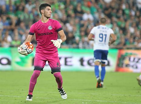 זימון מפתיע. גלזר (יוסי שקל)