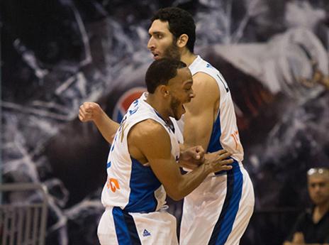 הרצליה פתחה את המשחק בצורה מטורפת (עודד קרני)