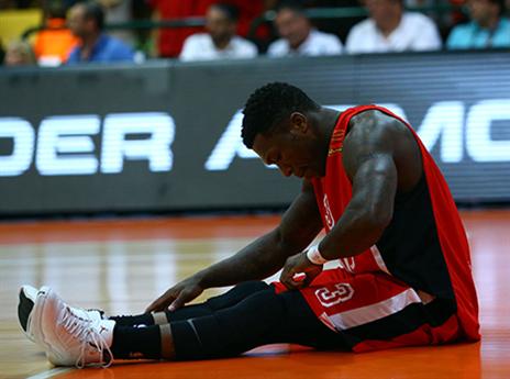 "לא פוסל חזרה של רובינסון להפועל"