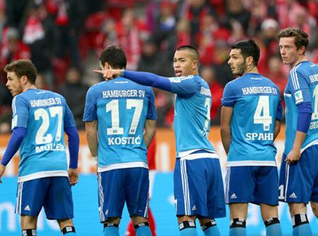 המבורג חזרה להפסיד קונופליאנקה הציל את שאלקה (gettyimages)