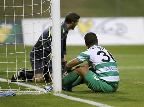 "שחם השפיע לרעה על השחקנים" (אלן שיבר)