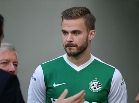 מתי הוא כבר יתחיל לשחק? איולפסון (צילום: יוסי שקל)