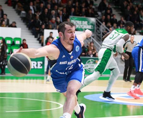 11 נקודות לאבירם זליקוביץ' (FIBA)