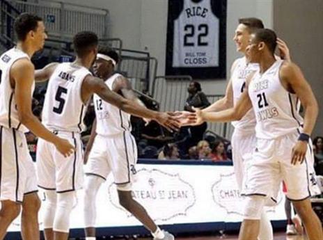 קולשוב לוהט (מתוך: חשבון האינסטגרם של איגוד הכדורסל)