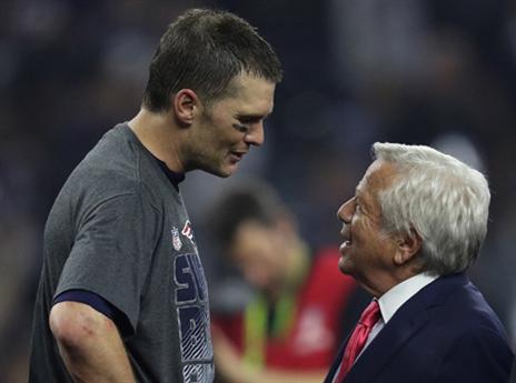 ועם הבעלים, רוברט קראפט (Getty)