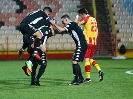 חגיגה מול השפלה. בני יהודה הביסה את אשדוד (לירון מולדובן)