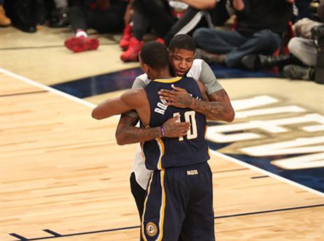 רובינסון וג'ורג' חוגגים (getty)