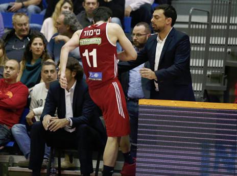 מראות שלא היינו רגילים אליהם. טימור (אלן שיבר)