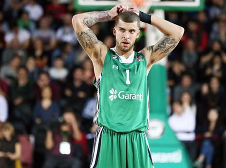 "אני מרוצה כאן" (getty)