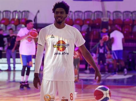 דוסון. יוליך את הישראלים לניצחון שישי? (אלן שיבר)