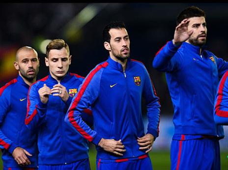 איפה מרכז השדה של ברצלונה? (getty)