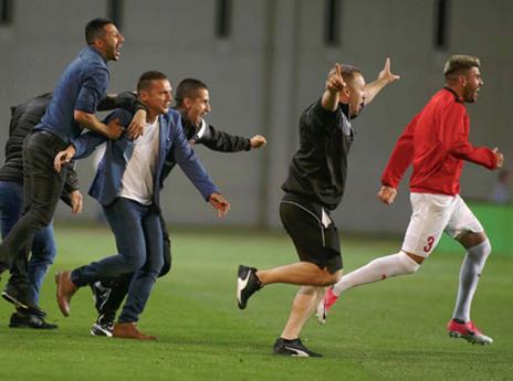 האליפות - הולכת - לב"ש (אלן שיבר)