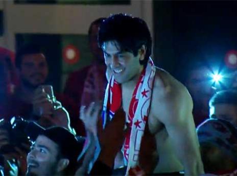 איזה לילה. ברדה והאוהדים